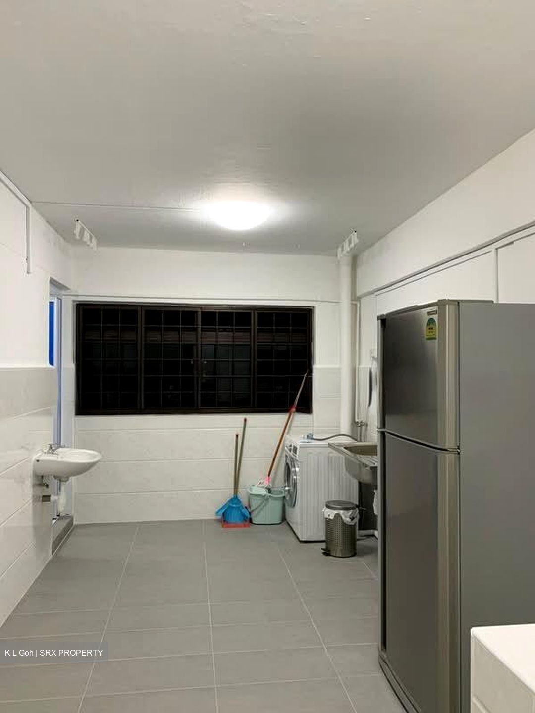 Ang Mo Kio Avenue 10 (D20), Retail #546420991